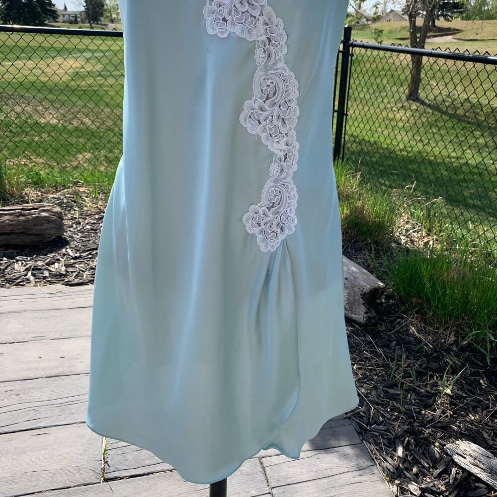 Vintage Y2K Linda Slip Dress Silky Satin Lace Trim Nightie Boho Short Lingerie - Picture 4 of 16